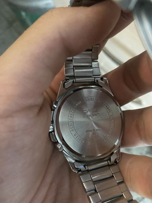 Продам часы casio