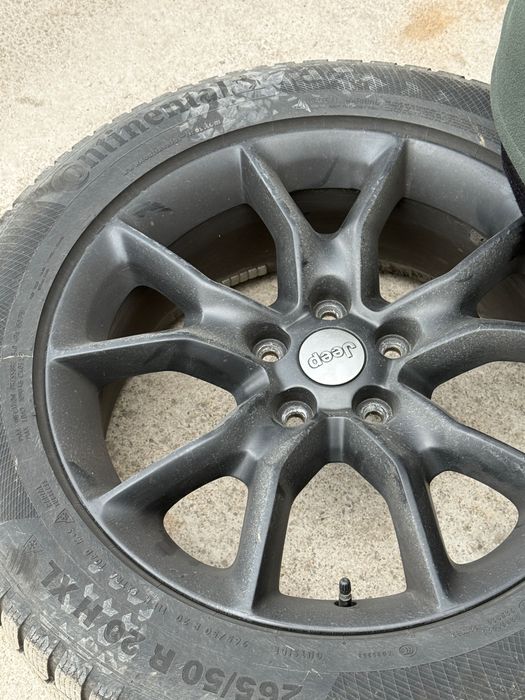 Гуми с джанти за Jeep 20“