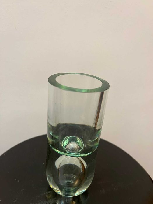 Piesa cristal Aseda Glasbruk, dizainer Bo Borgstrom bielouri bibelou