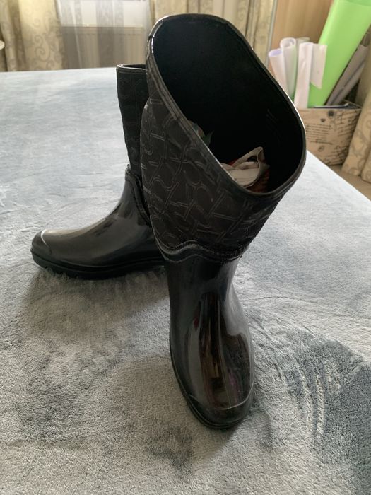 Гумени ботуши