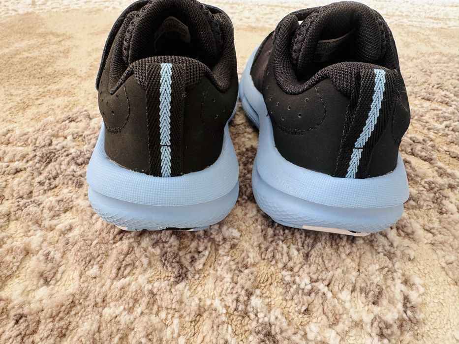 Детски маратонки Under Armour 30 н.