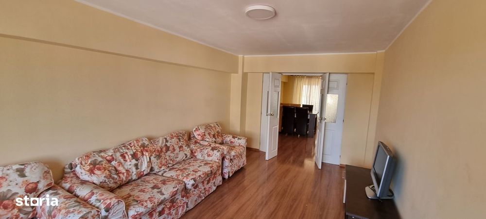 Apartament 4 camere renovat zona Stadion