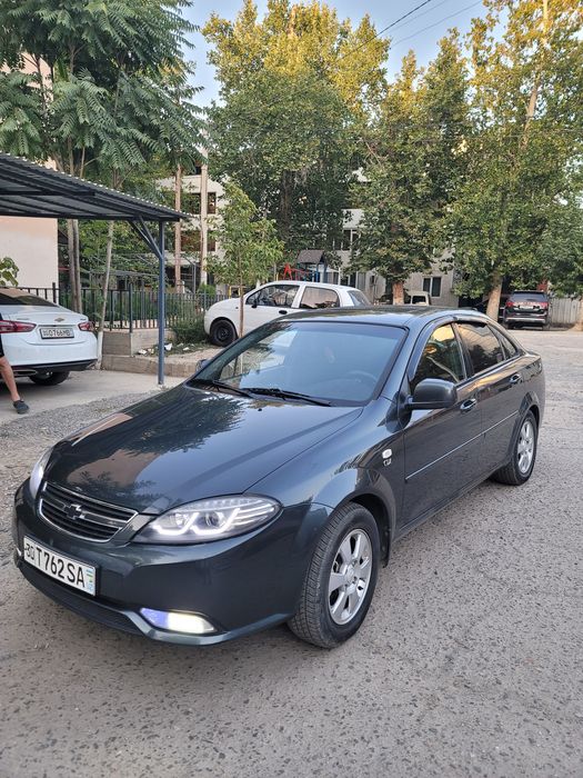 Продаётся Gentra цвет мокрый асфальт цена 8700 $