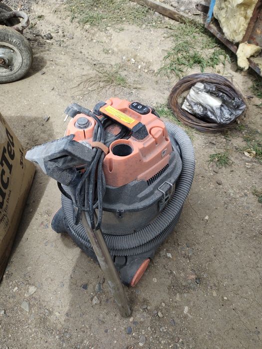 Строительный пылесос