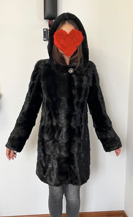 Продам норковую шубу