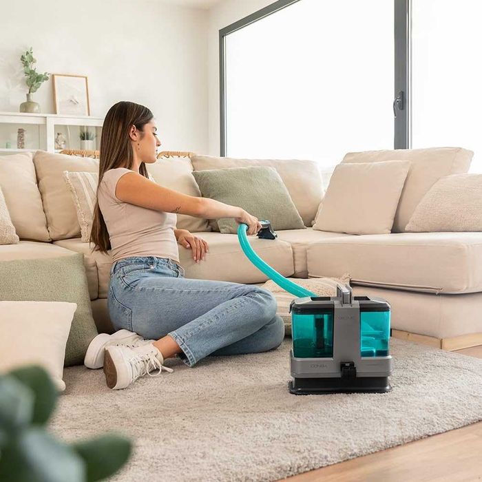 Перяща прахосмукачка за килими Cecotec Conga 2000 Carpet&Spot Clean