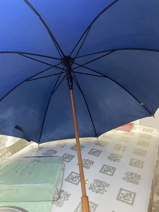 Зонтик от солнца и от дождя