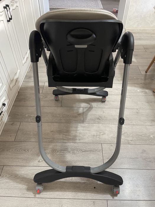 Десткий стул