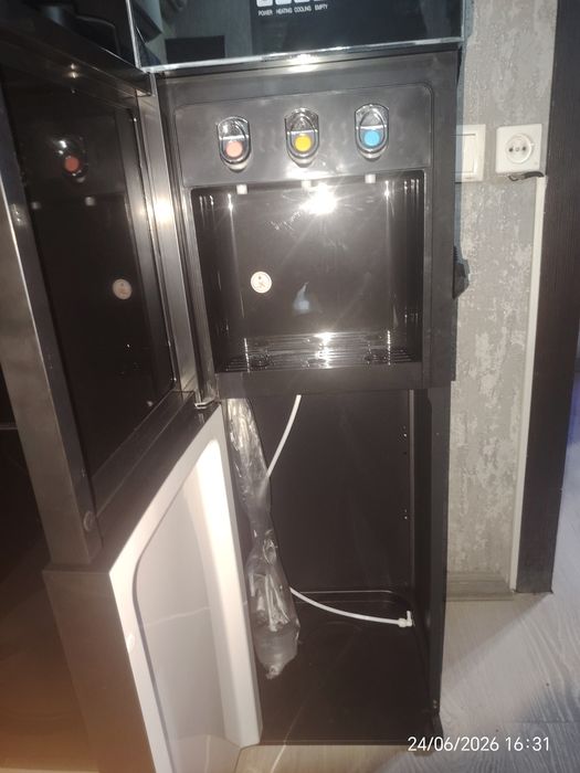 AIWA Down Black Glass Kuleri