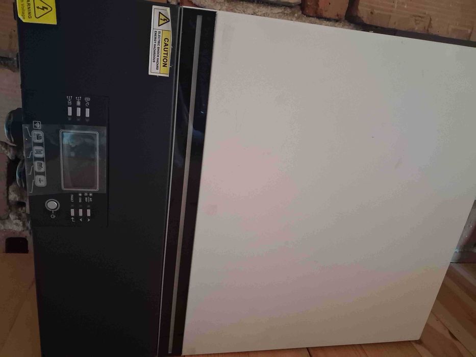 Solar INVERTER / charger 8KW
