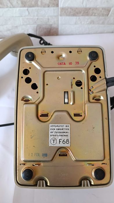 Телефон с шайба - GNT Automatic - 1970" година
