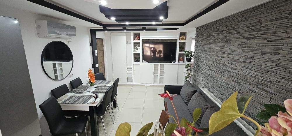 Vand Apartament cu 2 camere