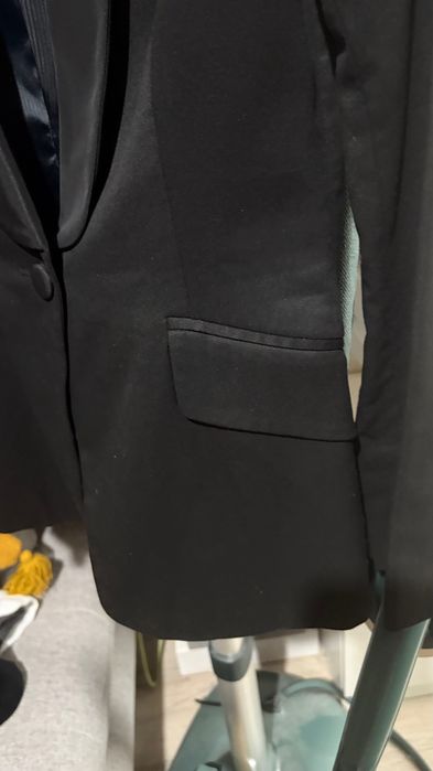 Sacou Zara negru stofă cu guler satinat S