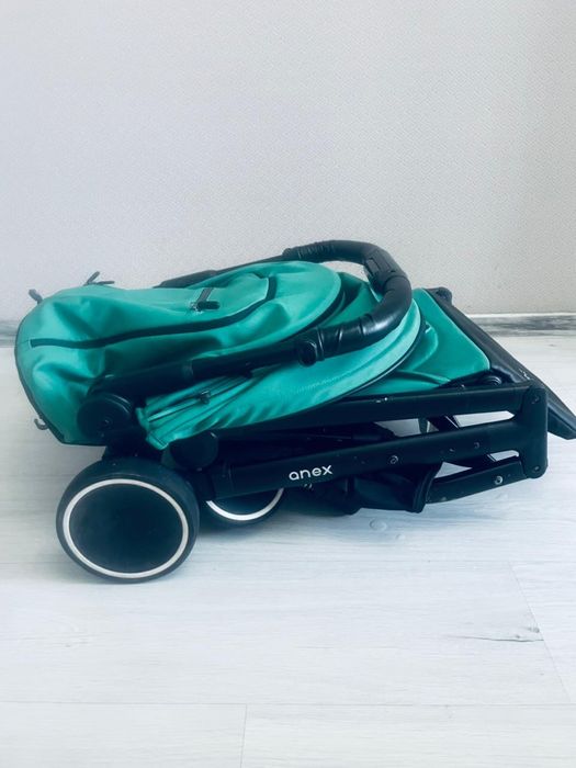 Продам детскую коляску