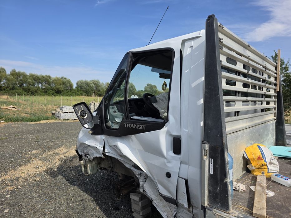 Ford transit avariat