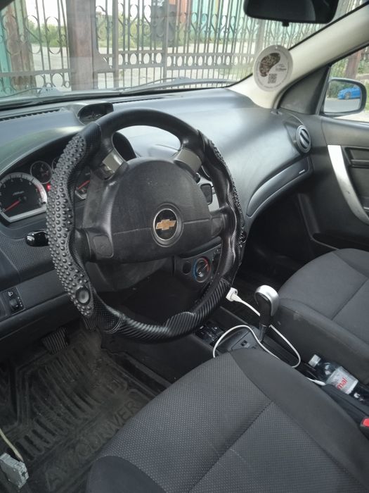 Продам chevrolet aveo 2013 года