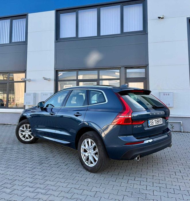 VOLVO XC60 2019 — imagine 10