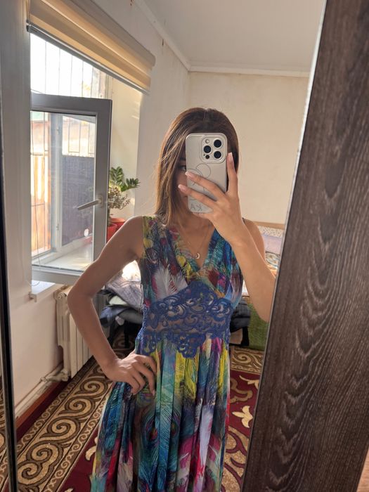 Продаю Платье по 6000 тг