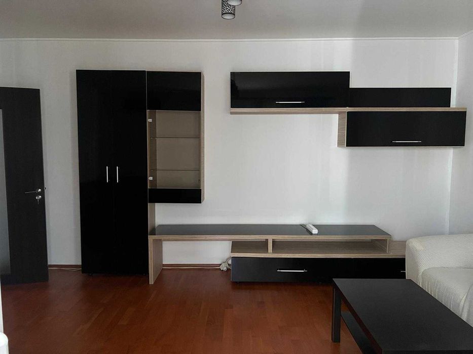 Proprietar Vand Apartament 2 camere Bucuresti sec 5 in bloc anvelopat