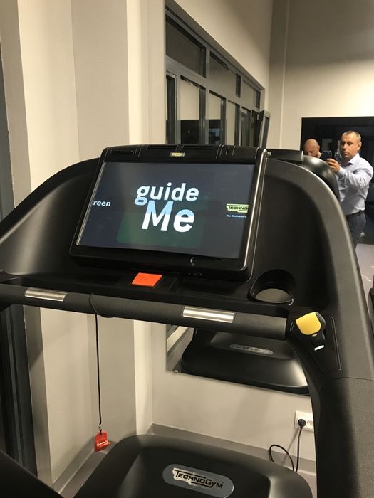 Banda alergare life fitness