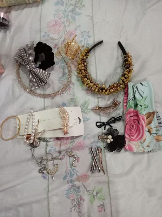 Parfumeriya va taqinchoqlar