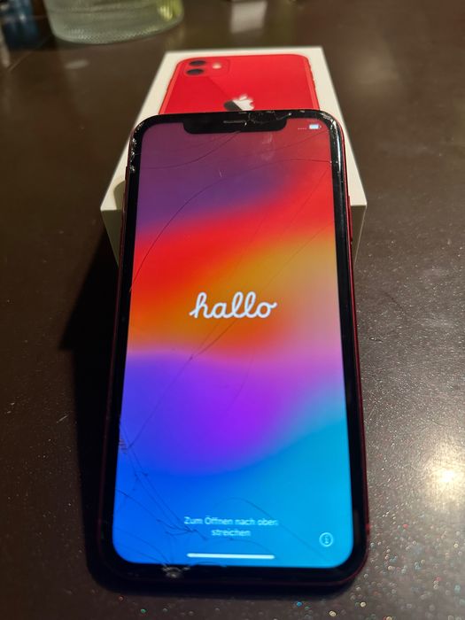 Iphone 11 product red