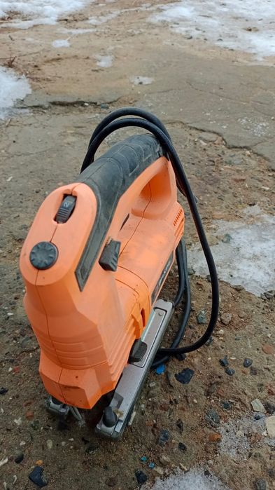 Лобзик Вихрь ЛЭ-100