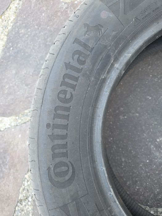 Continental 205 60 16 vara
