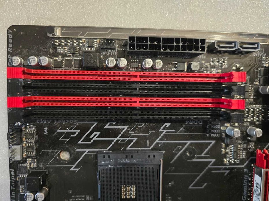 Placă de bază GIGABYTE GA-AB350-Gaming 3, Socket AM4, DDR4, RGB Fusion