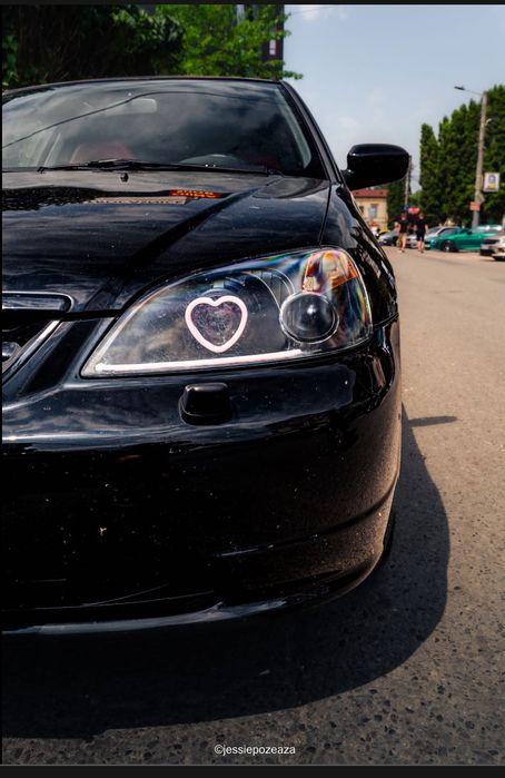 Faruri honda civic