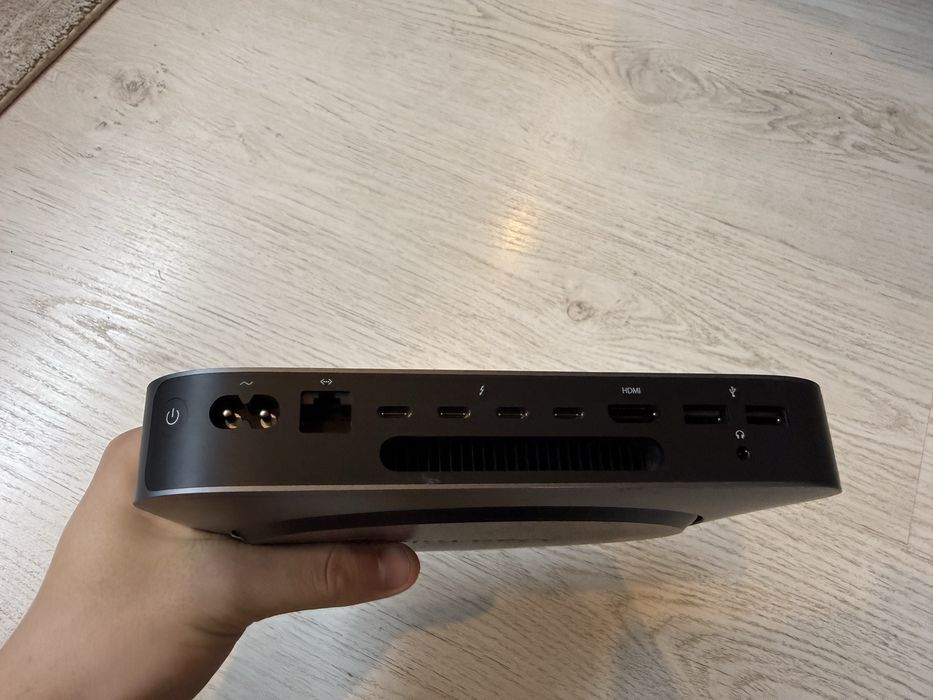 mac mini 2018 i7 second hand si noi de vanzare • Anunturi • OLX.ro