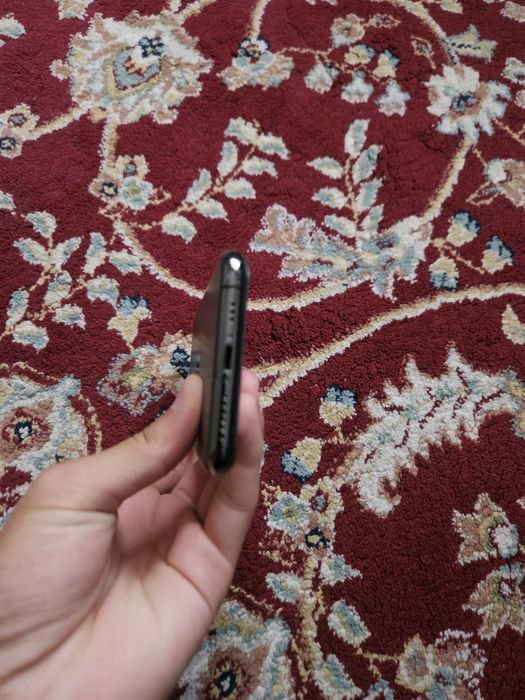 Iphone 11 pro hamma joyi radnoy