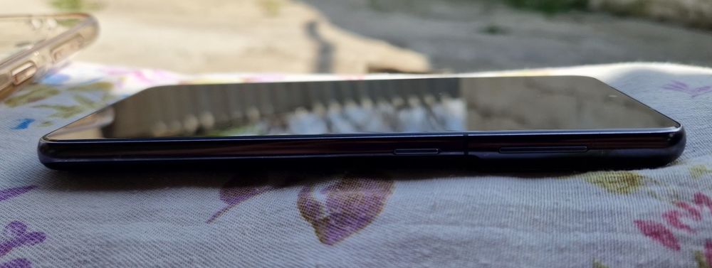 Samsung s21 сатылады