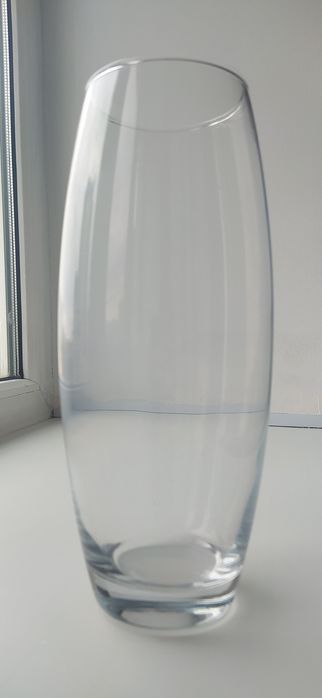 Ваза для цветов классическая