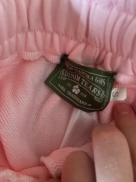 pantaloni denim tears