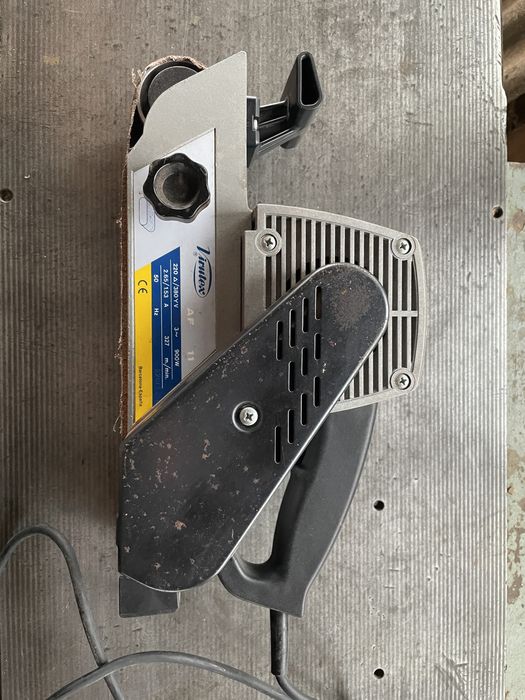 Șlefuitor lemn trifazic