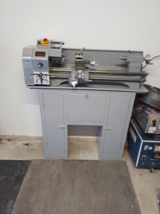 Mașină de strung Motor fără perii 220x600MM