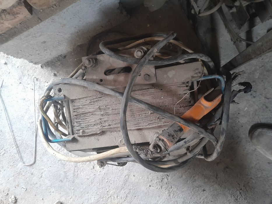 Матаблок сотилади 190 матор бензин