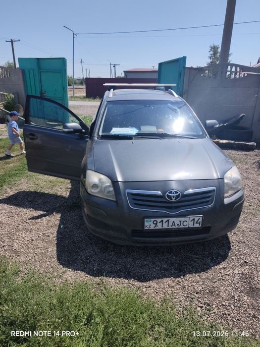 Продам Тоёта Авенсис