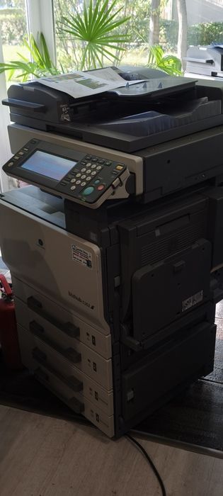 Copiator Konica Minolta Bizhub C352 sh