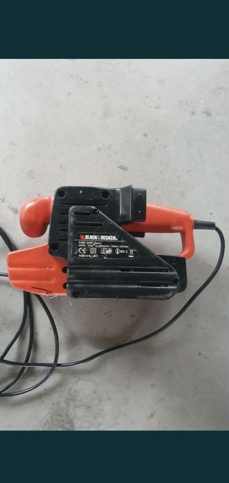 Șlefuitor cu bada Black & Decker