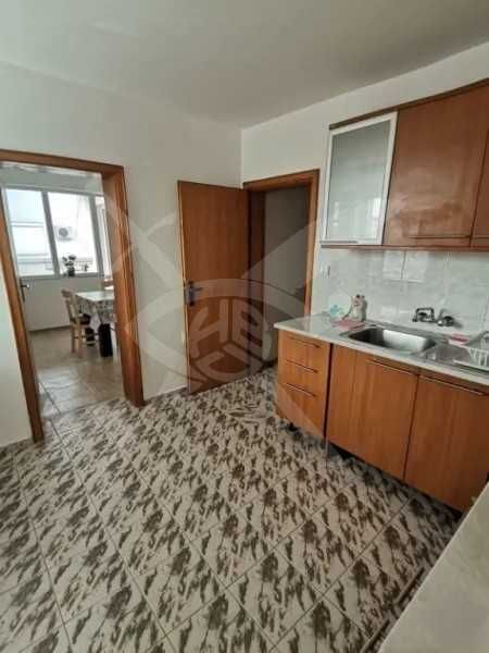 Дава се под наем Многостаен апартамент в Пловдив, Център - 130 кв.м за 500 € - Снимка #1