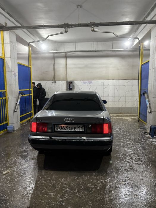 ауди 100 с4 1993