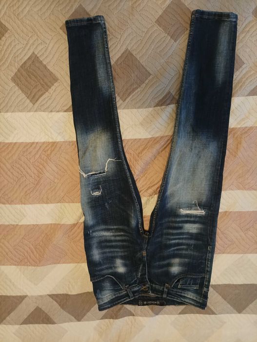 Модерни мъжки дънки, размер 32, използвани - 5-6 пъти, много запазени