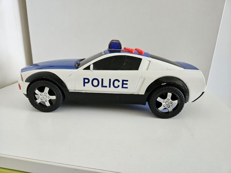 Детска играчка  полицейска кола