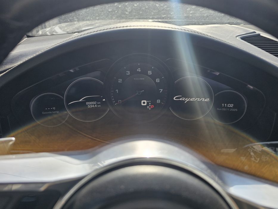 Porsche cayenne 2018 avariat