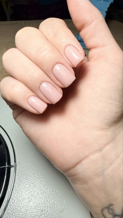 Мастер маникюра 4000тг