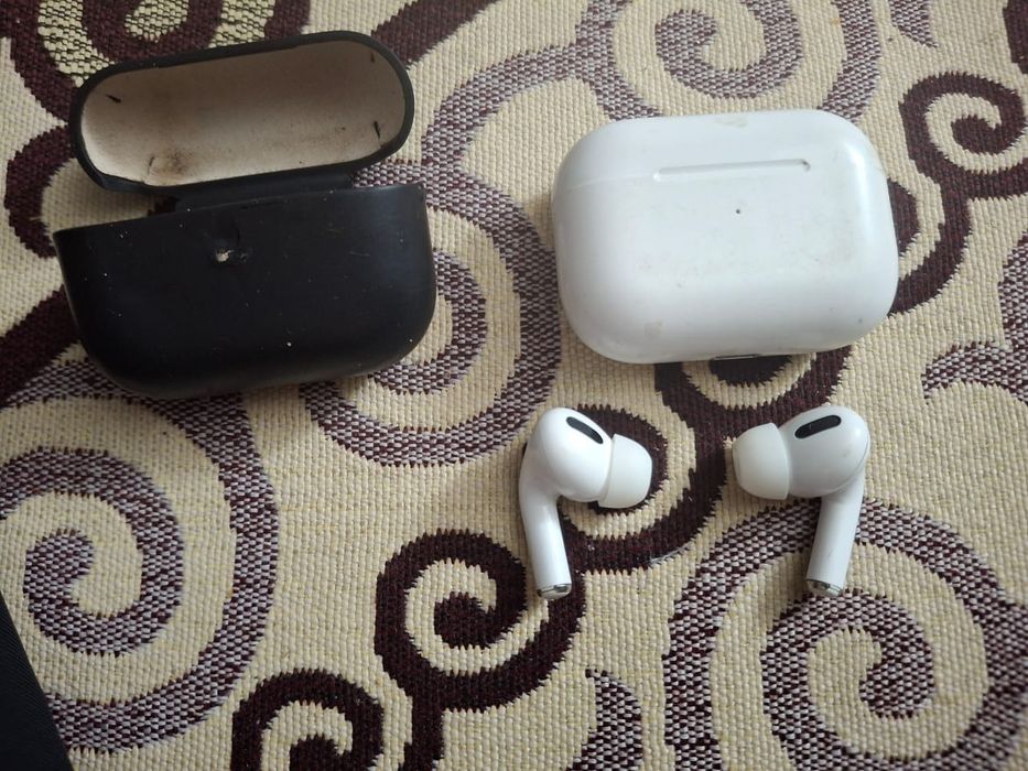 Наушник airpods TWS