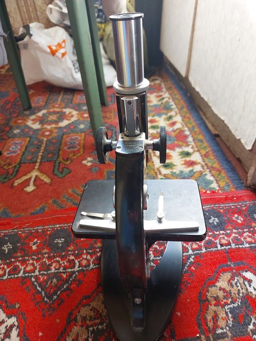 Продаётся микроскоп