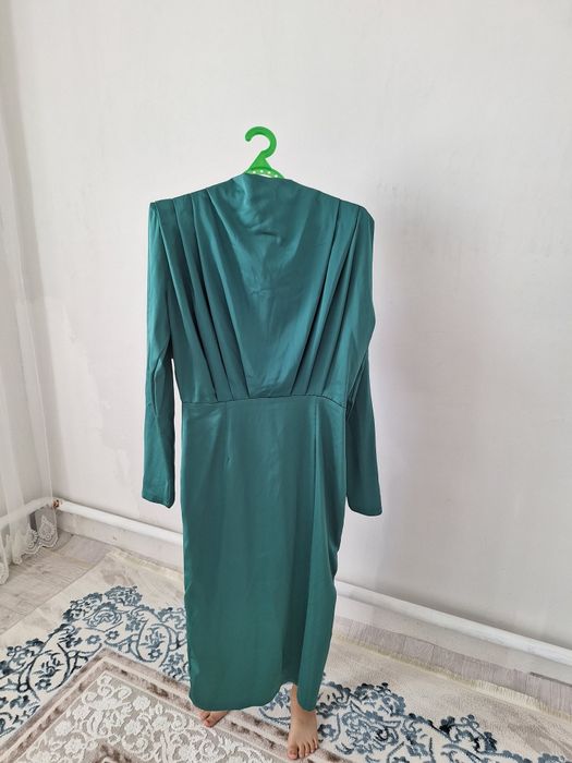 Көйлектер сатылады